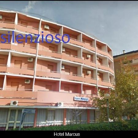 Hotel Marcus Cesenatico Extérieur photo